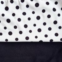 IG2 Polkadot White maximale ruglengte 42 cm (bolle rug/windhond)